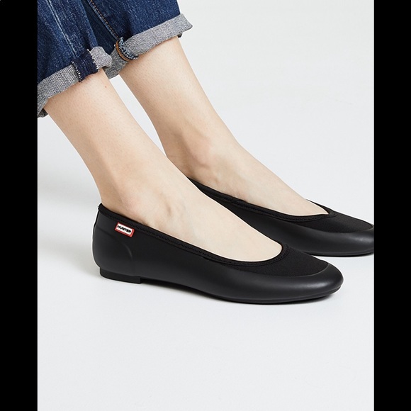 hunter ballet flats